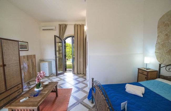 Villa Lisa with huge Pool and Garden - Foto 3