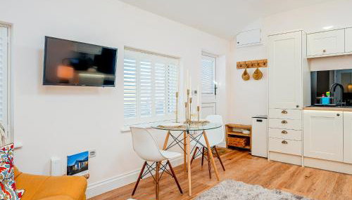 The Hideaway - Photo 4