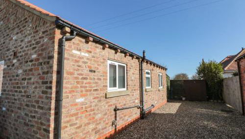 Southview Bungalow - Photo 3