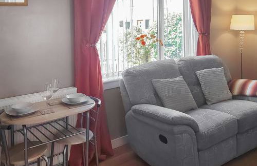 Honeysuckle Cottage - Photo 3