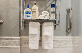 Comfortable, Family and Business Friendly 2BD/2BA House in North Austin - Foto 26