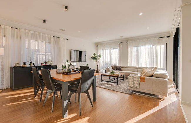 StayAU Newly Cozy Holiday House Tarneit - Foto 14