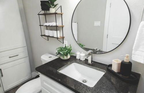 Fort Worth Getaway with Pool & Games - Foto 5