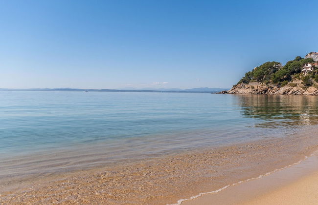 Peaceful Holiday Home in Costa Brava With Private Pool - Foto 20