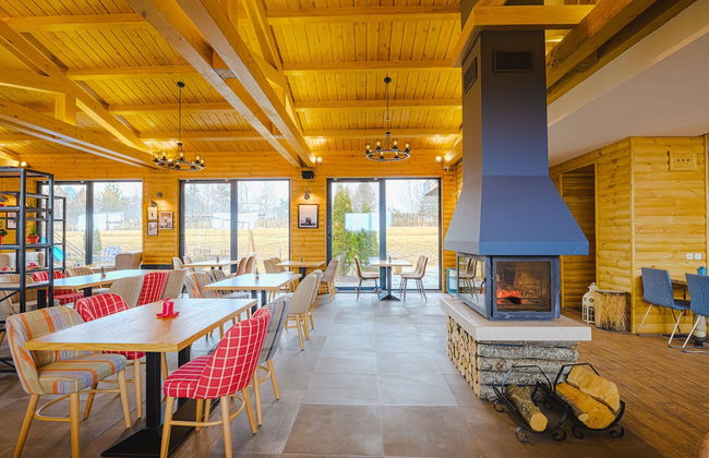 Cornelia Deluxe Residence - Photo 61