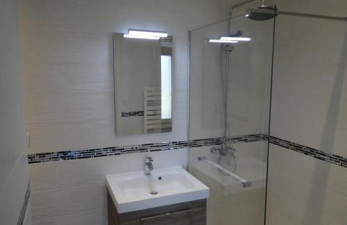 Gîte 1805Bis Montagnes du Jura avec Spa et Sauna classé 3 étoiles - Foto 14