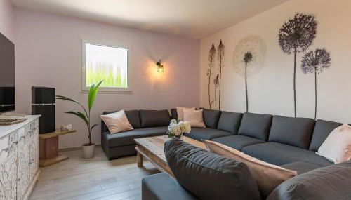 Gîte moderne et lumineux à Gy avec grand salon, jardin et jeux pour enfants - FR-1-583-457 - Foto 3