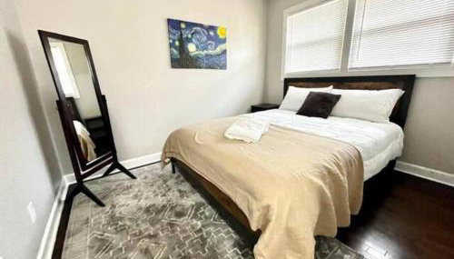 Condo 5 min Uptown I Fast Wi-Fi & Private Patio - Foto 5