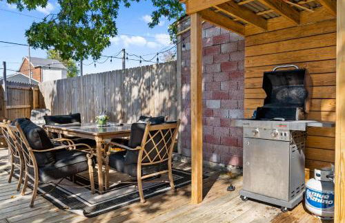 3BR Cozy Family Home with HotTub & Spacious Backyard - Foto 74