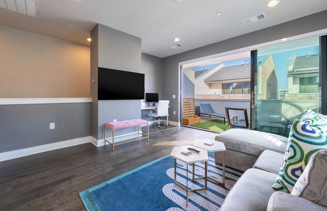 Modern Home, Private Balcony, Near Rainey & Lady Bird Lake Haus of Z - Foto 6