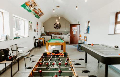 POPPY LUXURY LODGE Sleeps 8 at Fairview Farm, Ravenshead, Nottingham Near Sherwood Forest, Dog Friendly, Farm Stay great for wedding groups, families, Hen Do's, friends gatherings with amazing views - Foto 73