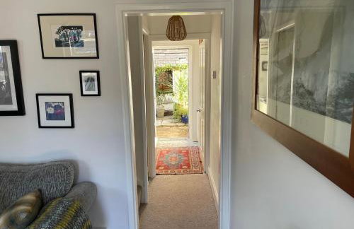 No 28 cosy cottage in the heart of Cowes - Foto 14