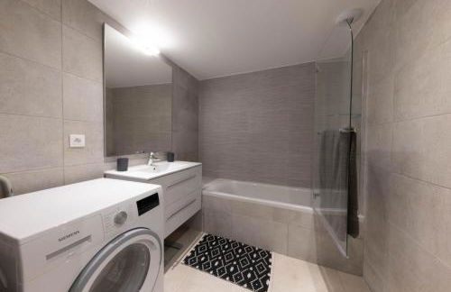 06AH - Superb waterfront T2 - swimming pool - Foto 39