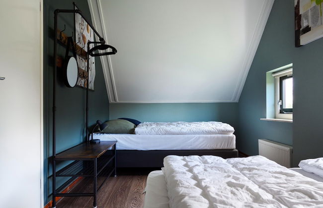 House With Sauna, Outdoor spa and Pedal Boat in Vlagtwedde - Photo 36