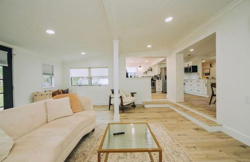 Oasis Over the Bridge of Lions - Foto 21