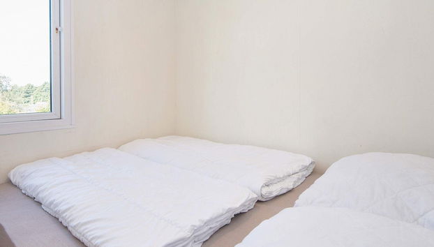 Cozy Cabin in Camping Resort - Foto 2, Habitación