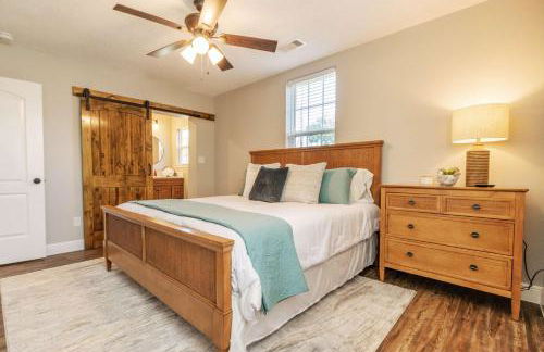 Arcade Covered Patio Sleep 10 3 Bedroom 2 Bath Game Room - Foto 10