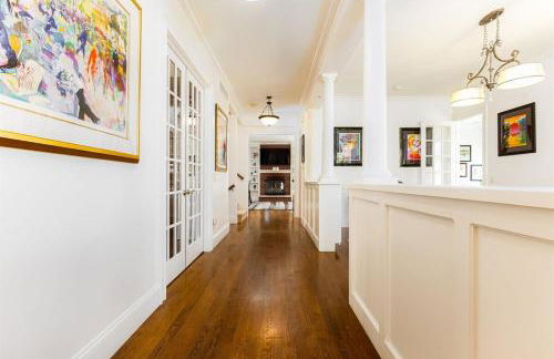 The ND Grand 4BR Home close to Campus - Foto 25