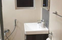 London Luxury 3 bedroom flat, 2 bathrooms, Living Room, free parking, 4 mins to station, garden - Foto 10