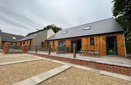 2 - Badger Sett - Modern home with hot tub in Norfolk - Photo 7
