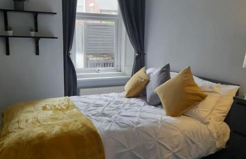 Cosy Jesmond 3 bed apartment - fantastic location - Photo 35