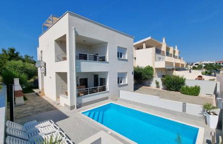 Apartments Le Mare - Pool, Sandstrand - Photo 1