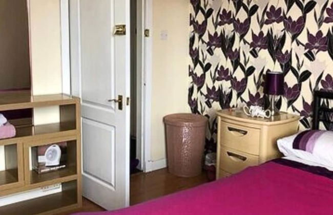 Central Falkirk 3 Bedroom Apartment - Foto 6