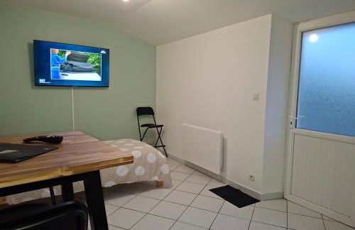 petit T2 de la fosse à l'âne - Photo 10