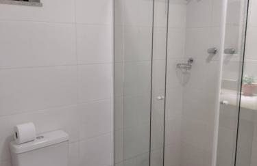 Flat Aconchegante Edifício Royale Cabo Frio - Passagem - Praia do Forte - Foto 18