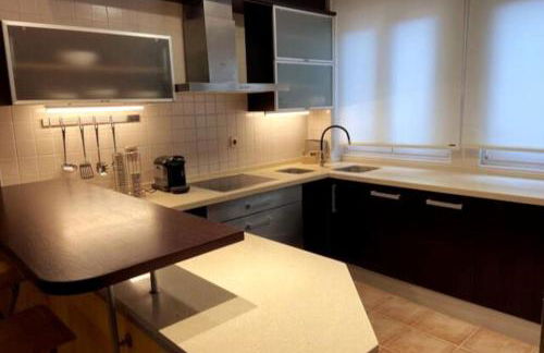 Atico centrico con terraza y garaje - Foto 16