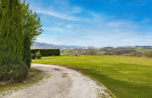 Awesome Apartment In Loiano With Wifi - Foto 5