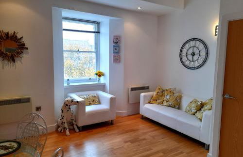 St Martin's View, 17 Easby Hall, 2 Bedroom, 2 bathroom with free private parking - Foto 2