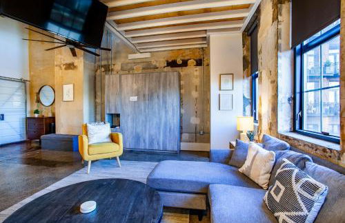 Sterchi Lofts Getaway - Downtown Knoxville - Foto 17