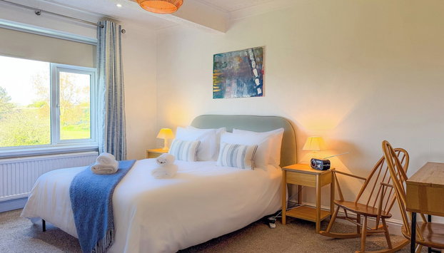 Maytree Cottage - 4 Bedroom Holiday Home - Tenby - Foto 5, Habitación