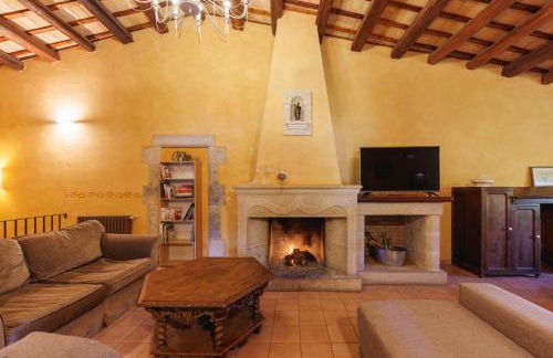 Turisme Rural - Mas Vilà - Monells - Foto 30