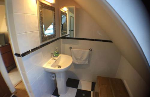 Shallows Lodge ,Boldre Lane, New Forest - Photo 4