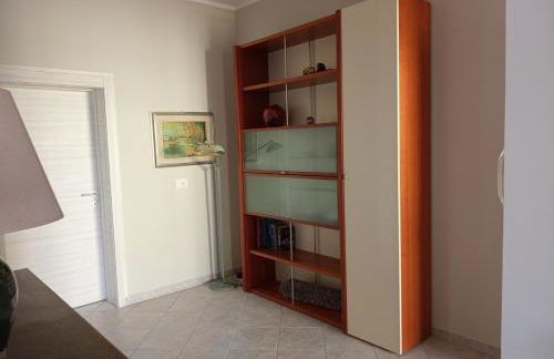 Aurora and Brothers' home - Photo 16