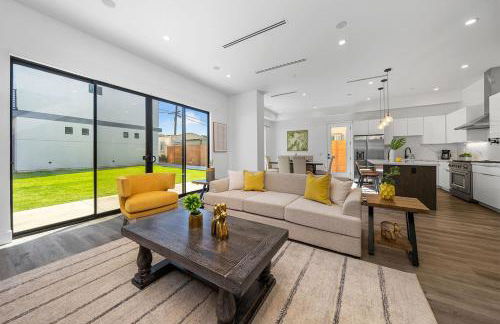 5BR Gorgeous Melrose Villa with Parking - Foto 10