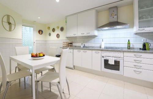 San Pedro beachside apartment - Foto 25