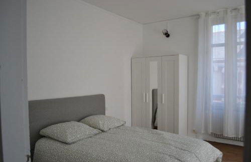 Maison de ville 4 chambres à Cholet, Idéale pour les familles, groupes et sportifs ! - Foto 1