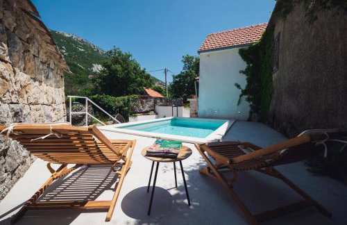 Maison Laurel - Beautiful Stone Estate With Private Pool, Near Split and Omiš - Foto 3