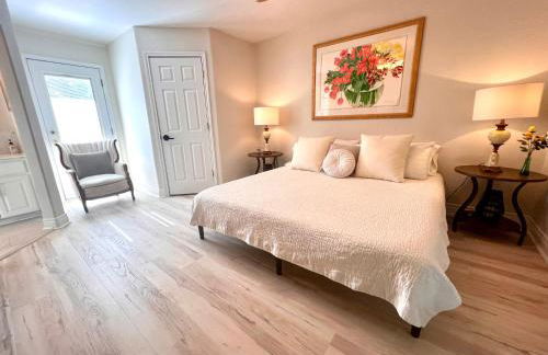 Gated Estate Escape! Three BR - Foto 64