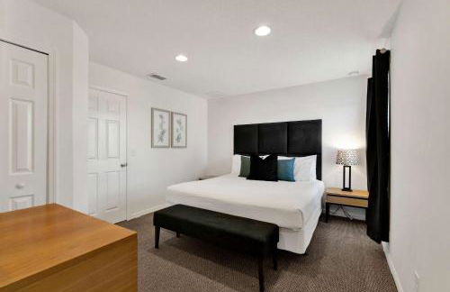 Upstay Spacious 3BR Home w Resort Access - Foto 14