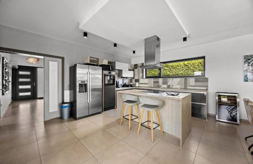 Villa Ula in Pula with heated pool, sauna & private tennis court - Photo 6