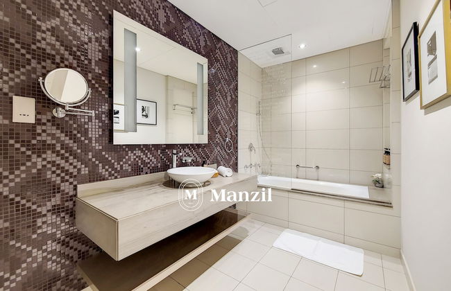 Manzil - Cozy 1BR in Paramount w Burj Khalifa View - Photo 10