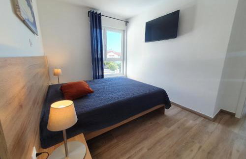 Aquarius Luxury apartment with pool and sea view - Photo 17