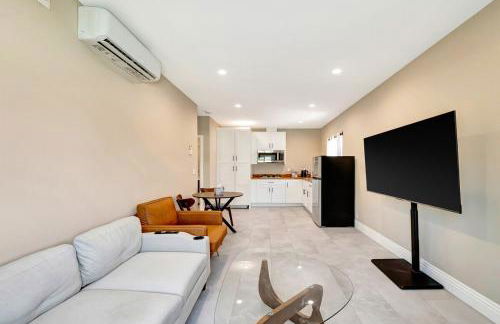 Brand new one bedroom suite - Foto 1