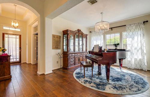 Near Cynthia Woods Mitchell Pavilion Family Home! - Photo 9