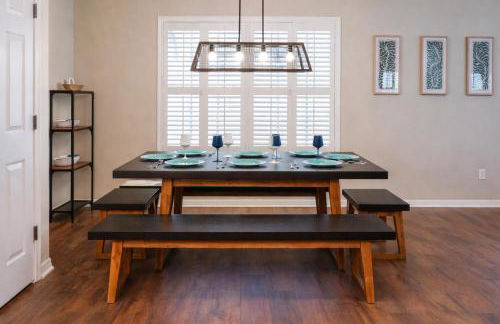 Pool House, Short Drive to Beach, Grill, Smart TV - Foto 21