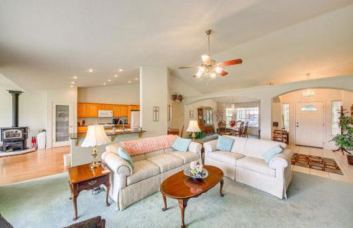 Moyie Springs Home with Views, Near Kootenay River! - Foto 5